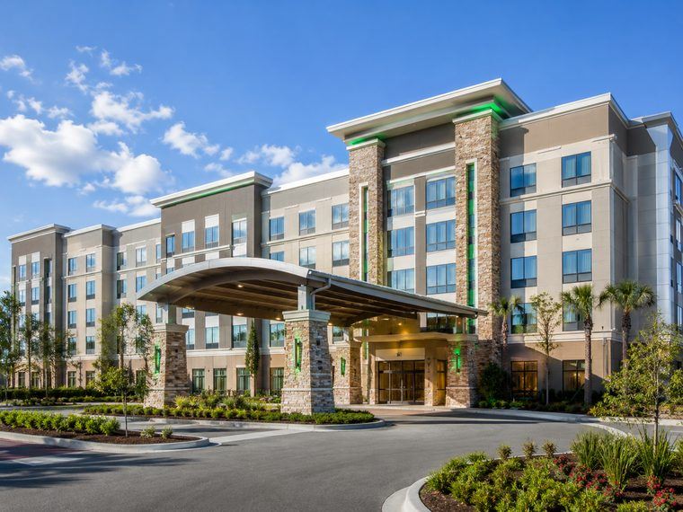 Hotels & Motels